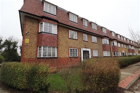It has <b>2</b> <b>bedrooms</b>, 1 bathroom. . 2 bedroom flat to rent in northolt dss accepted